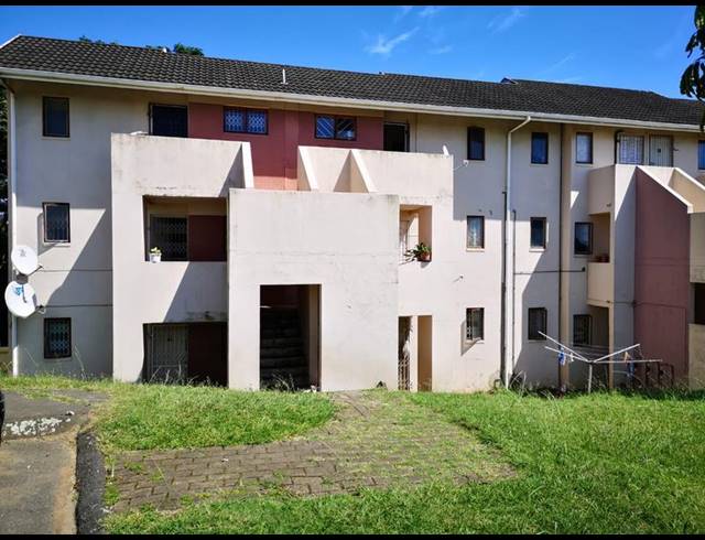 1 BEDROOM APARTMENT FOR SALE IN BELLAIR
